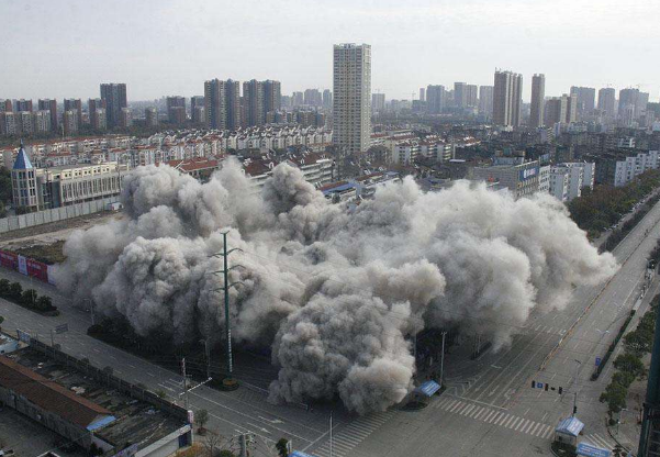 泸州工程爆破.png
